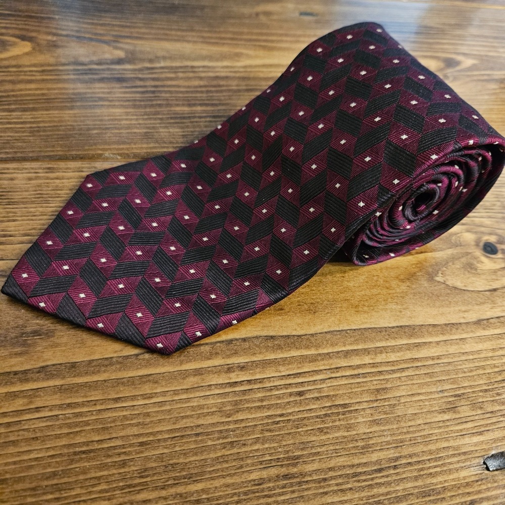 Elegant Burgundy Black Geometric Silk‎ Tie Men's Classic 56" x 3.75" 100% Silk